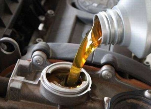 Масляный и машинный фильтр Масляный и машинный фильтр